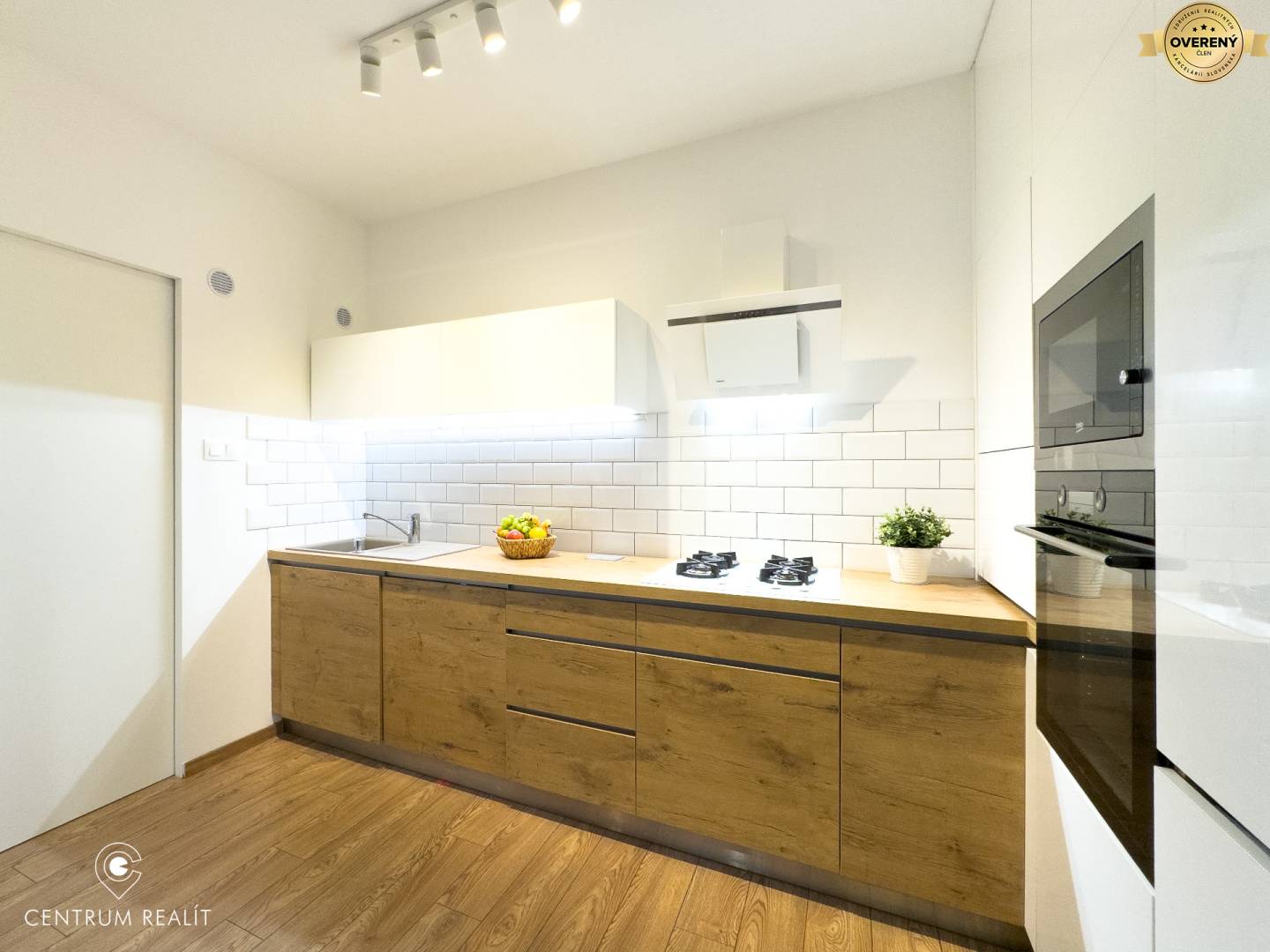 kuchyna 1.jpg